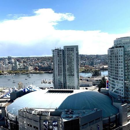 Ferienwohnung Downtown 3Br/2Ba+Views+Skytrain+Free Parking Vancouver Exterior foto
