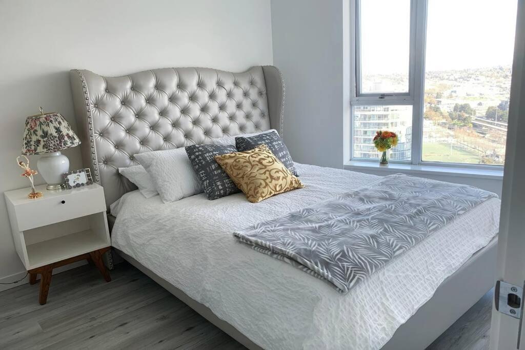 Ferienwohnung Downtown 3Br/2Ba+Views+Skytrain+Free Parking Vancouver Exterior foto